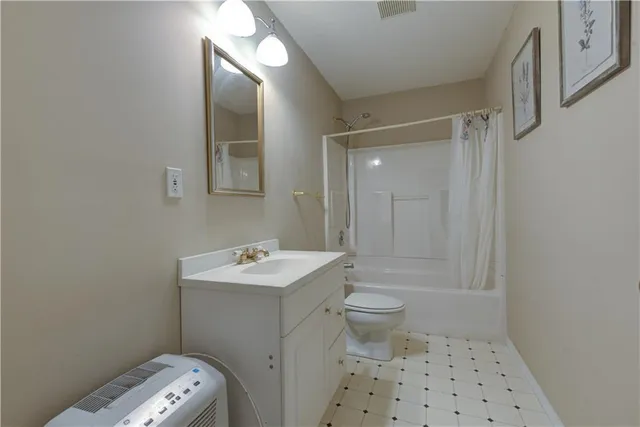 $2,575 | 1474 Lake Heights Circle, Dacula, GA 30019