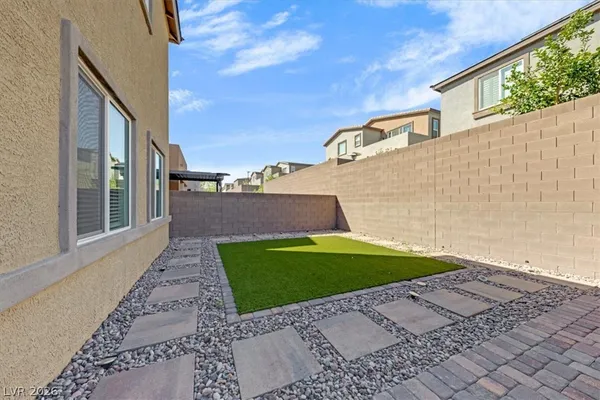 $570,000 | 299 Mount Tyndall Street, Henderson, NV 89015