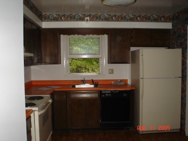 966 Inman Road Niskayuna, NY 12309 - Photo 8 of 12 Photo 8