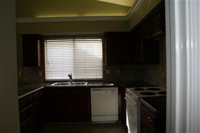 5135 West Decatur Avenue Fresno, CA 93722 - Photo 7 of 19 Gallery Image 7