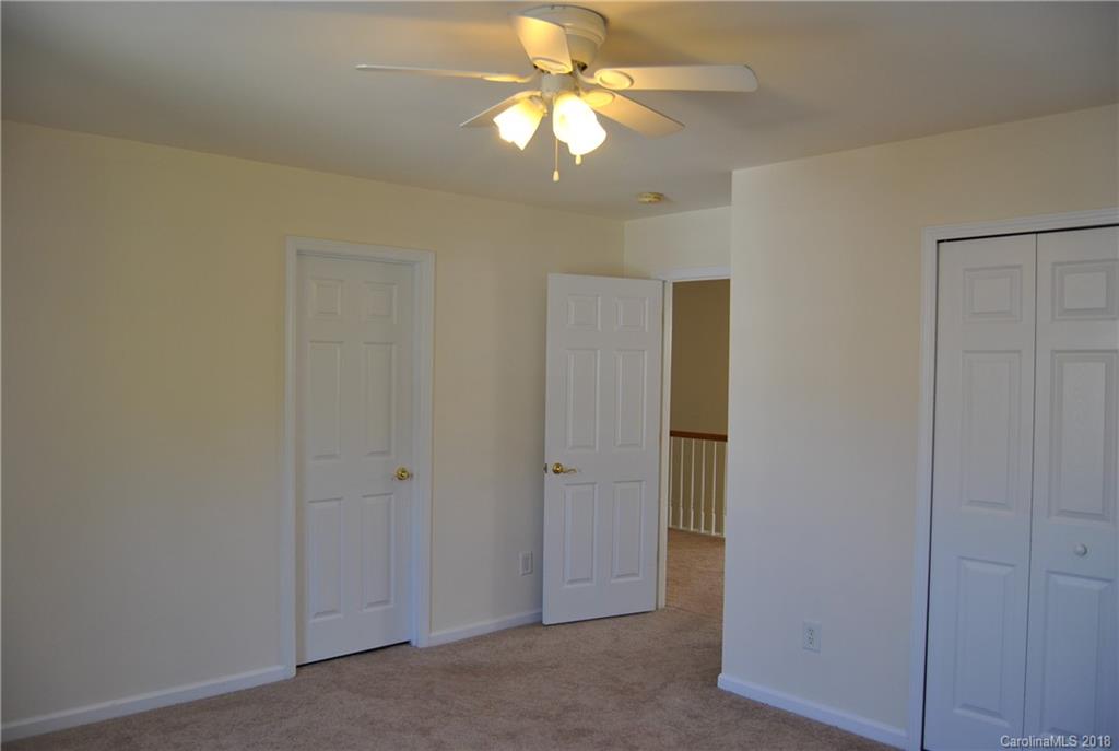 10924 Stone Trail Road Charlotte, NC 28213 - Photo 15 of 29