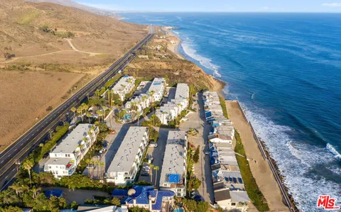 $3,750 | 11862 Ebbtide Lane, Unit UPPR, Malibu, CA 90265