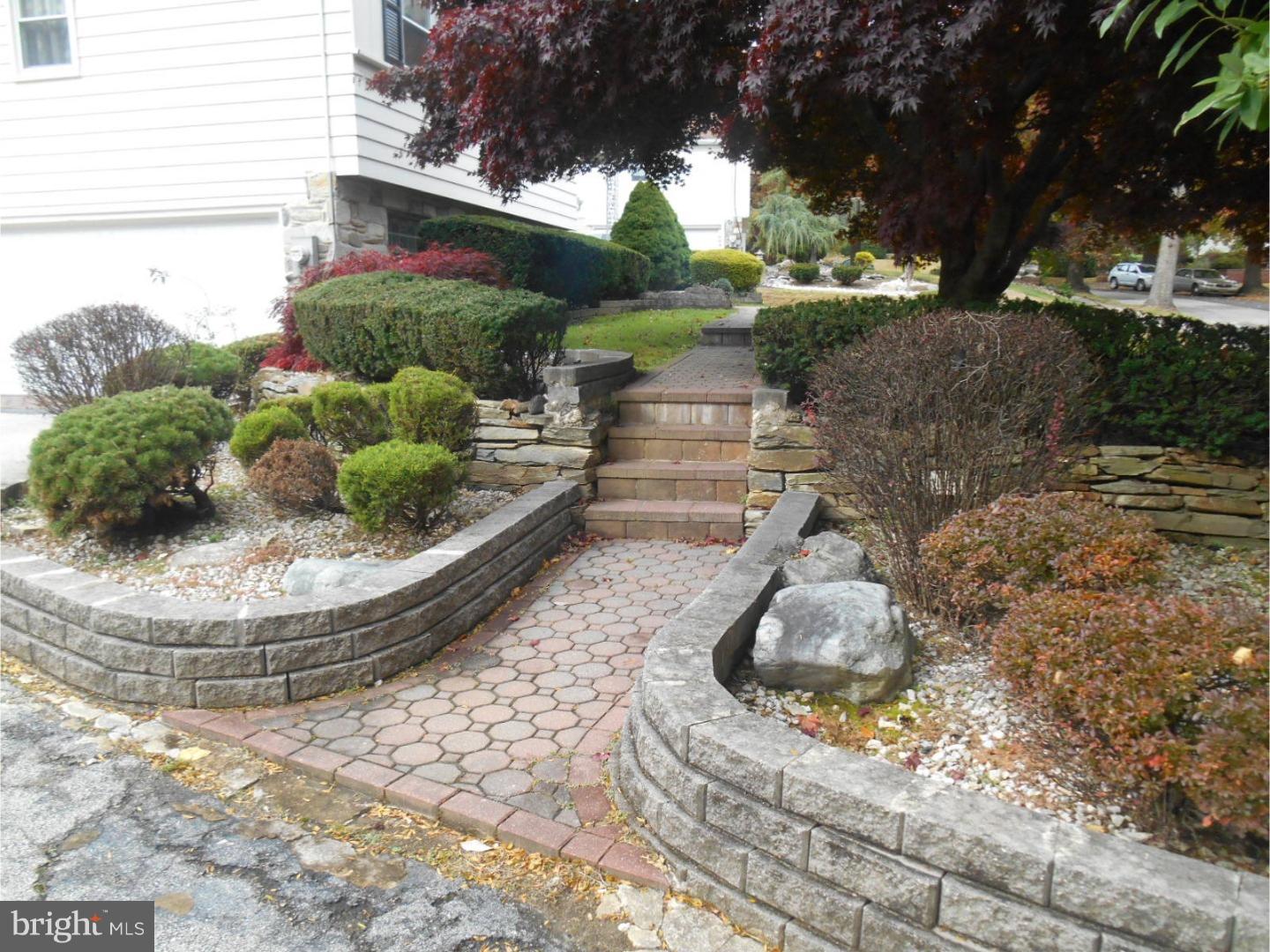 7914 Waltham Road Cheltenham, PA 19012 - Photo 4 of 24