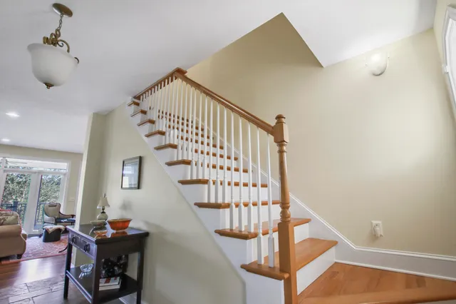 $1,350,000 | 100 Oak Turn Road, Charleston, SC 29412