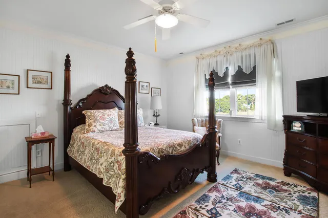 $1,350,000 | 100 Oak Turn Road, Charleston, SC 29412