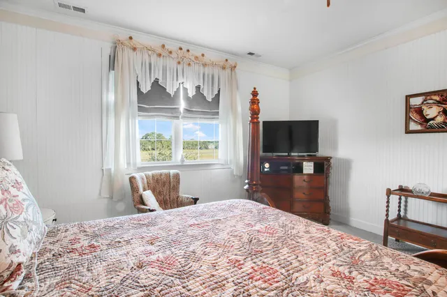 $1,350,000 | 100 Oak Turn Road, Charleston, SC 29412