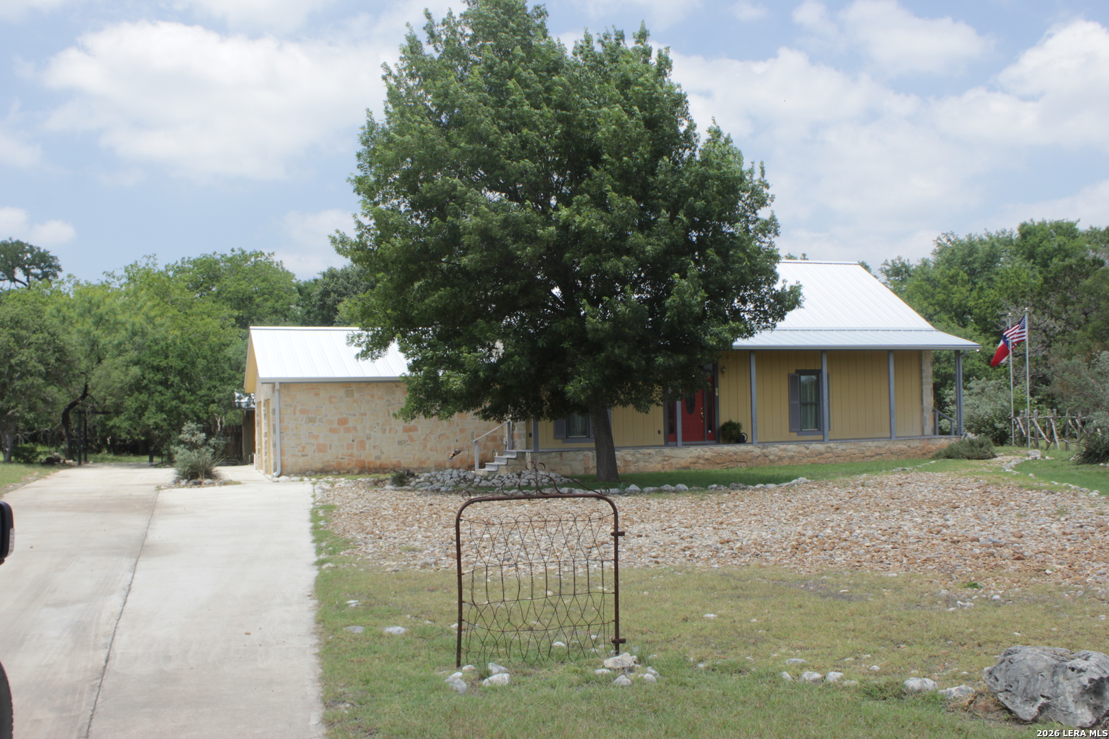 28 South River Pl Road Rio Frio, TX 78879 - Photo 13 of 40