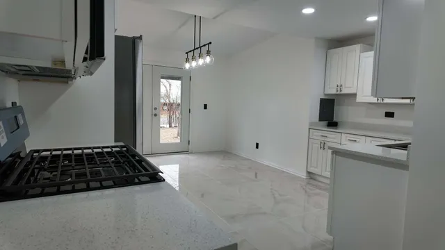 $244,900 | 313 Louis Road, Joliet, IL 60433