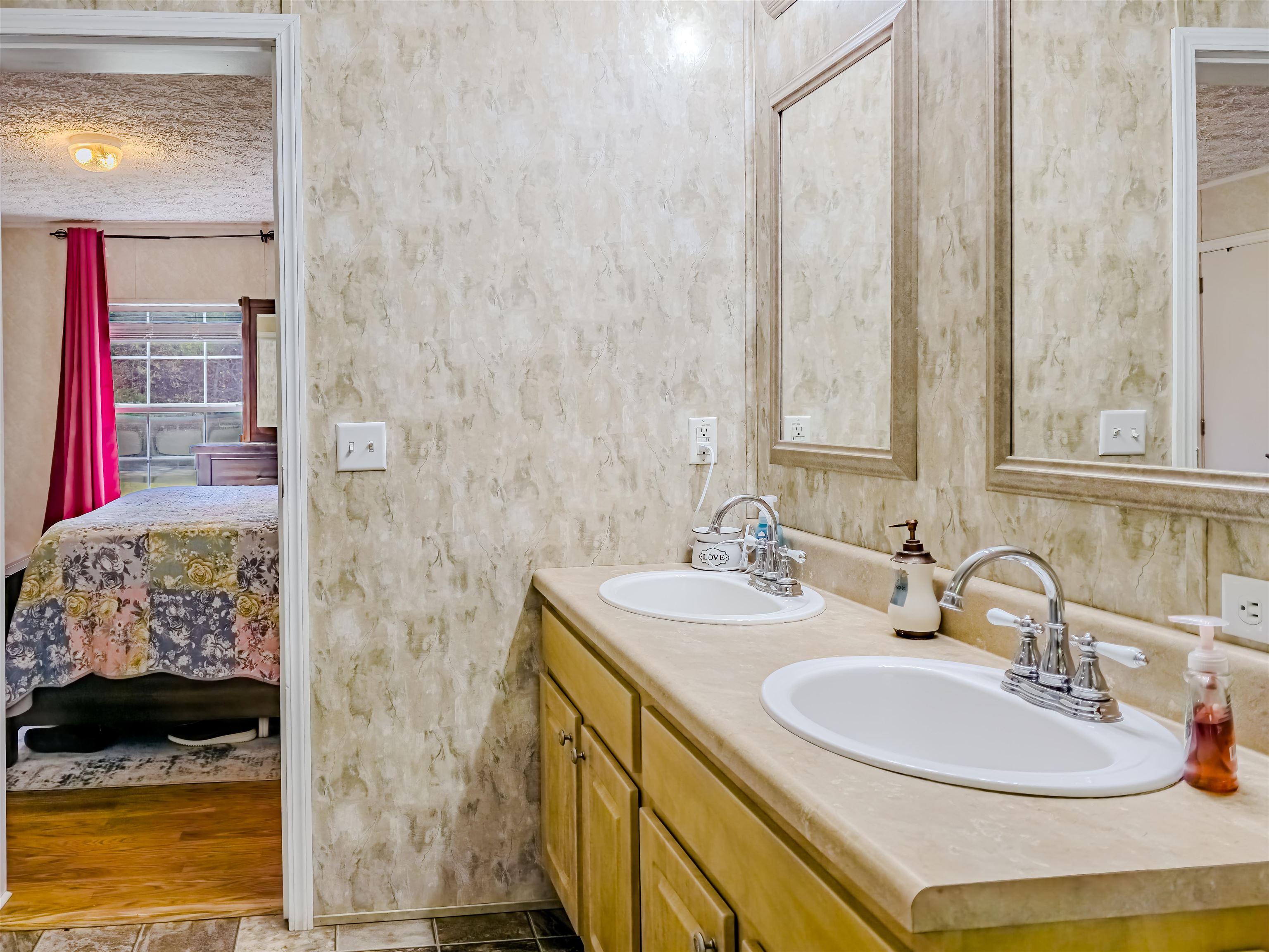 1324 Bonner Road Gaffney, SC 29341 - Photo 16 of 31