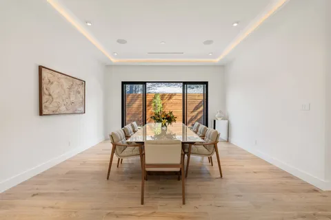 $2,850,000 | 46 West Broad Oaks Drive, Houston, TX 77056