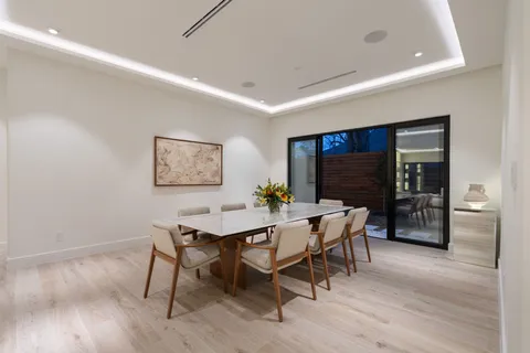 $2,850,000 | 46 West Broad Oaks Drive, Houston, TX 77056