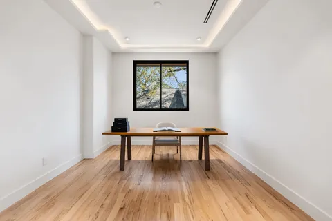 $2,850,000 | 46 West Broad Oaks Drive, Houston, TX 77056