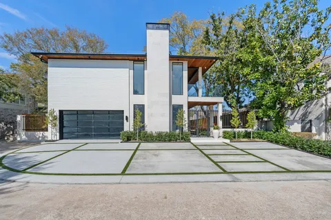 $2,850,000 | 46 West Broad Oaks Drive, Houston, TX 77056