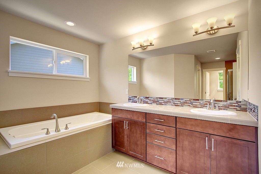 7 200th Place Southwest Bothell, WA 98012 - Photo 14 of 22