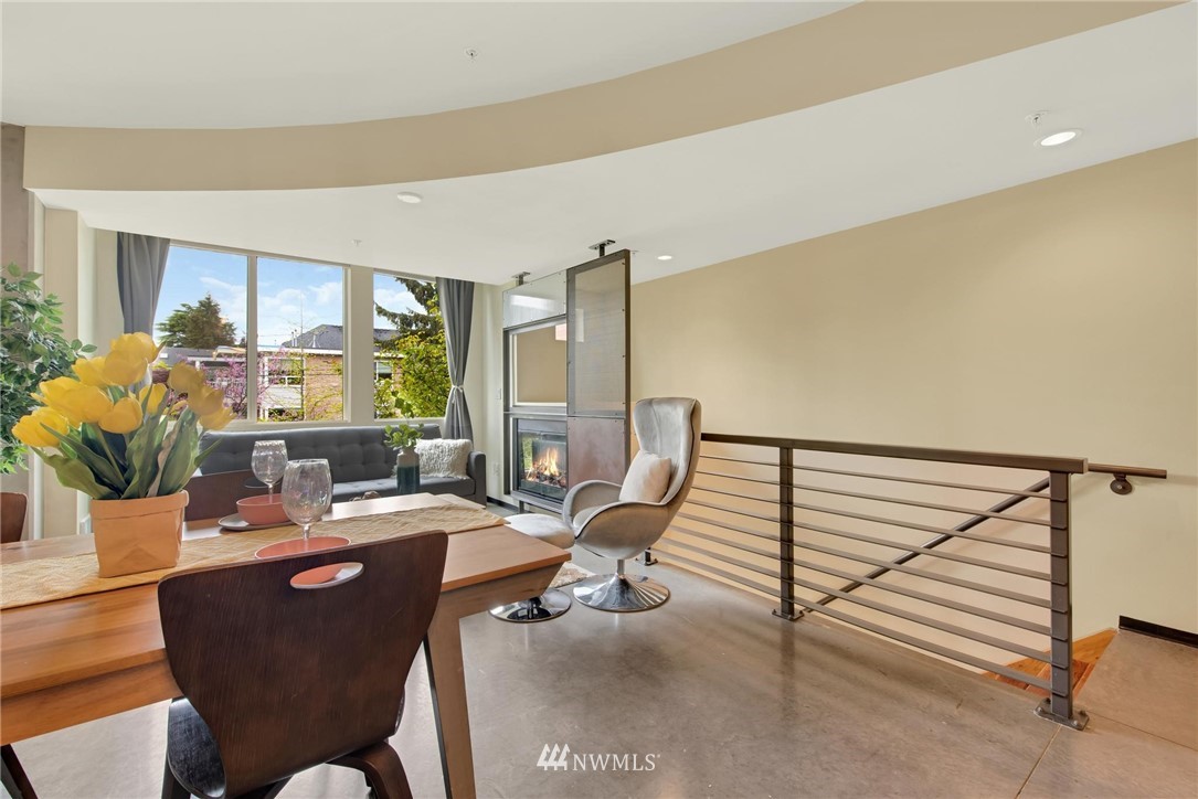 4422 Bagley Avenue North, Unit 108 Seattle, WA 98103 - Photo 8 of 23