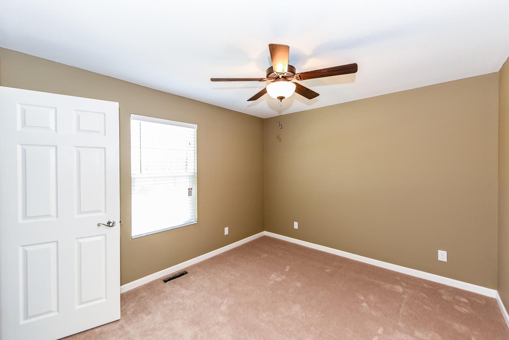 897 North Wright Road Alcoa, TN 37701 - Photo 13 of 17 Gallery Image 13