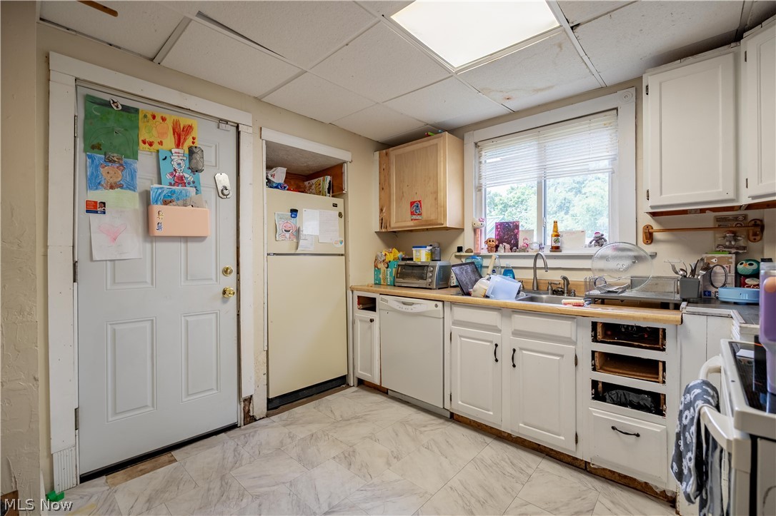 1214 West Wilbeth Road Akron, OH 44314 - Photo 11 of 35