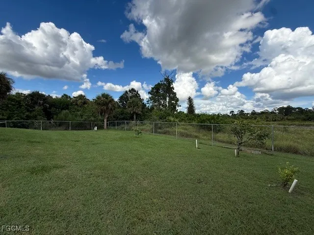 $268,500 | 457 Majors Avenue South, Lehigh Acres, FL 33974