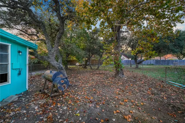 $1,600 | 244 South 8th Street, Aransas Pass, TX 78336