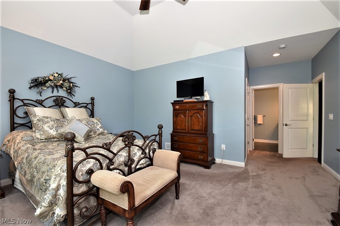 5125 River Creek Road Cleveland, OH 44124 - Photo 14 of 33
