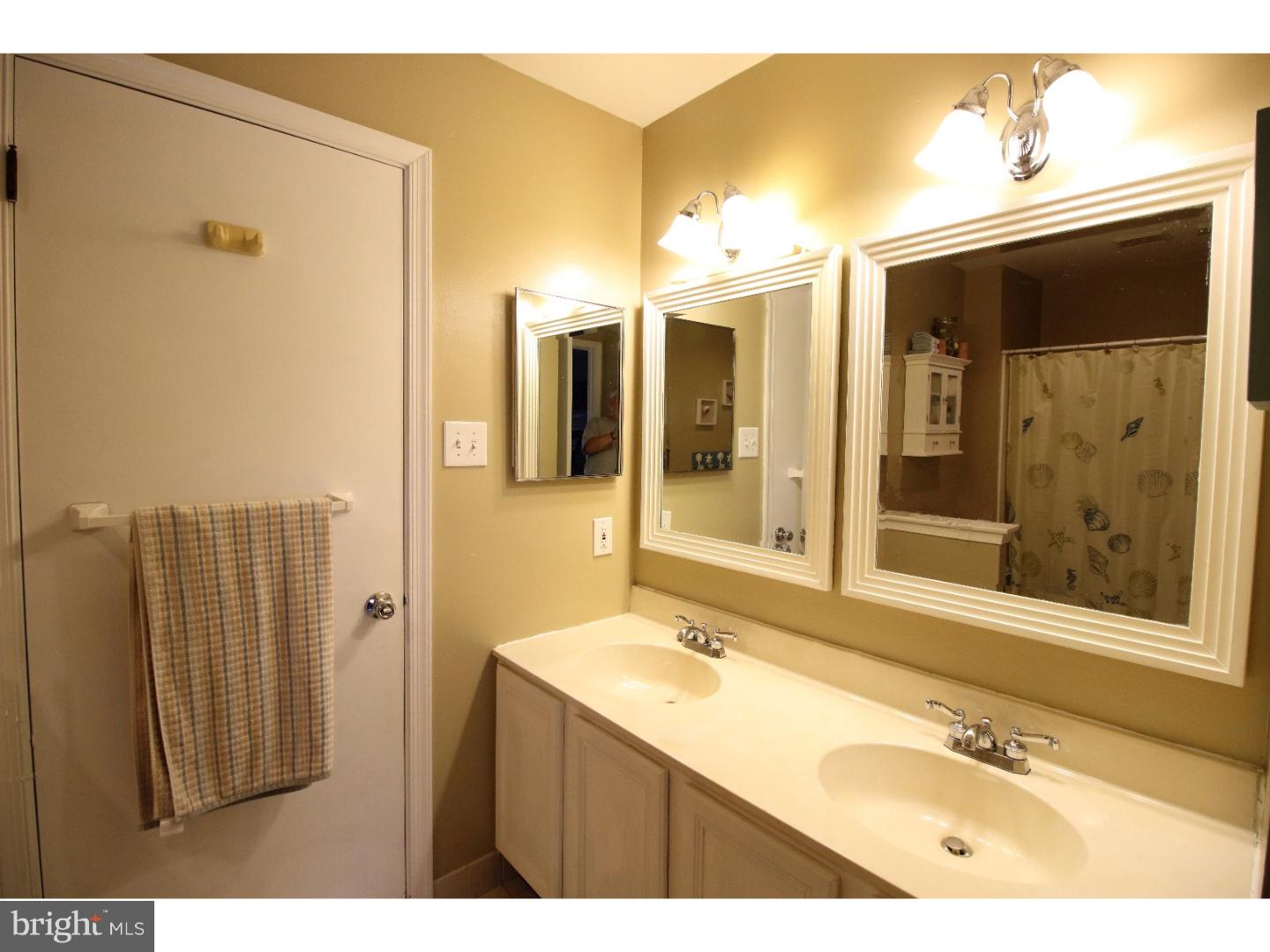 175 Megan Circle Aston, PA 19014 - Photo 19 of 25