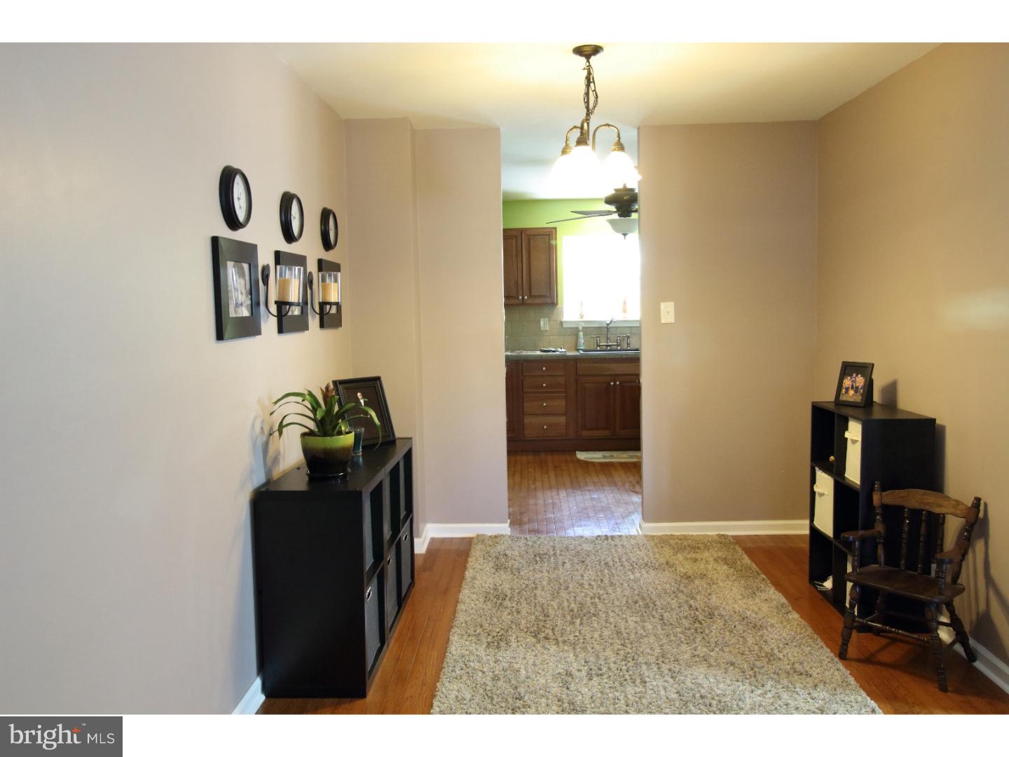 175 Megan Circle Aston, PA 19014 - Photo 6 of 25