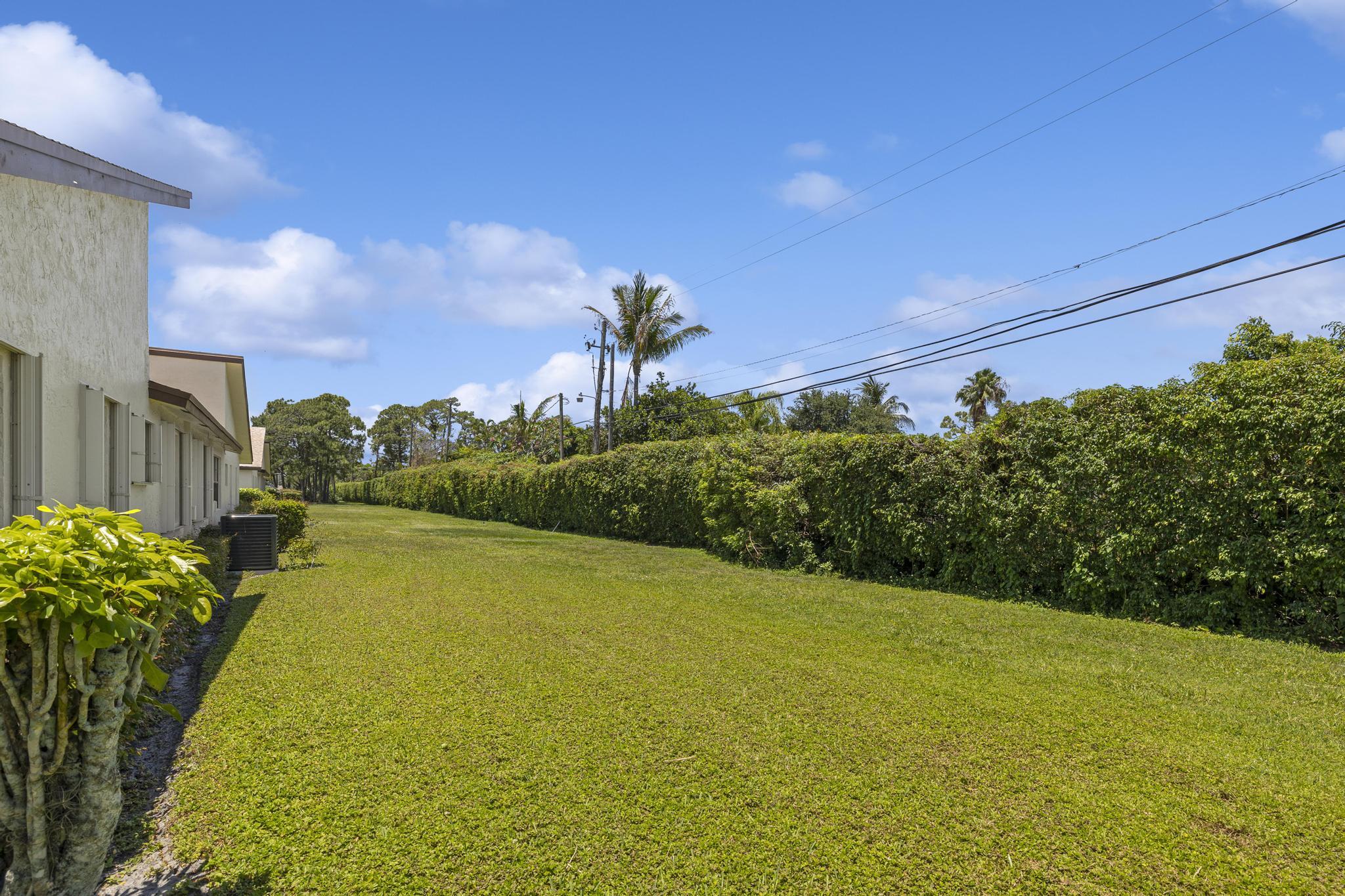 5131 Nesting Way, Unit D Delray Beach, FL 33484 - Photo 23 of 24 CZ4A5550
