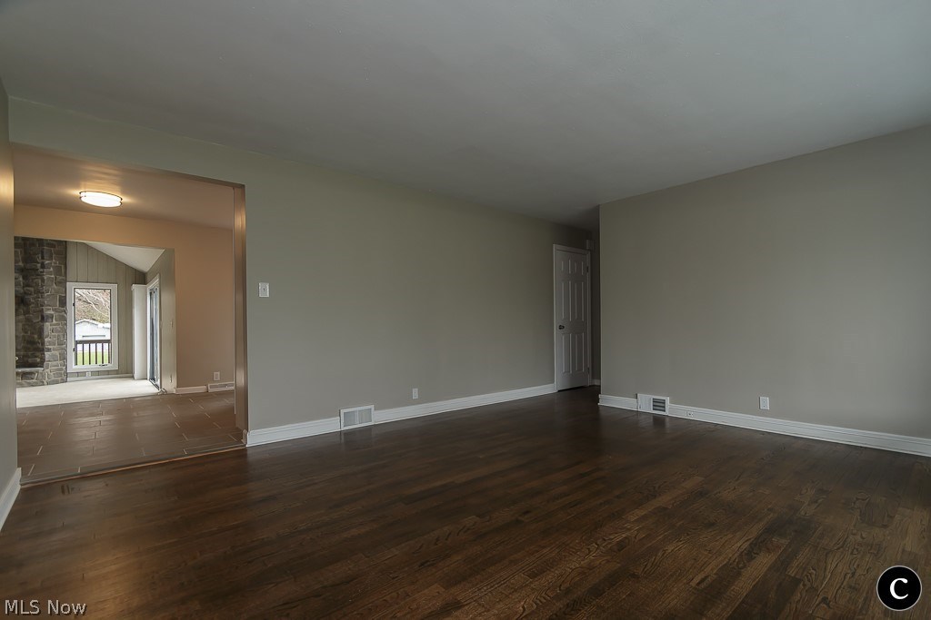 6175 Highland Road Cleveland, OH 44143 - Photo 11 of 31 Gallery Image 11