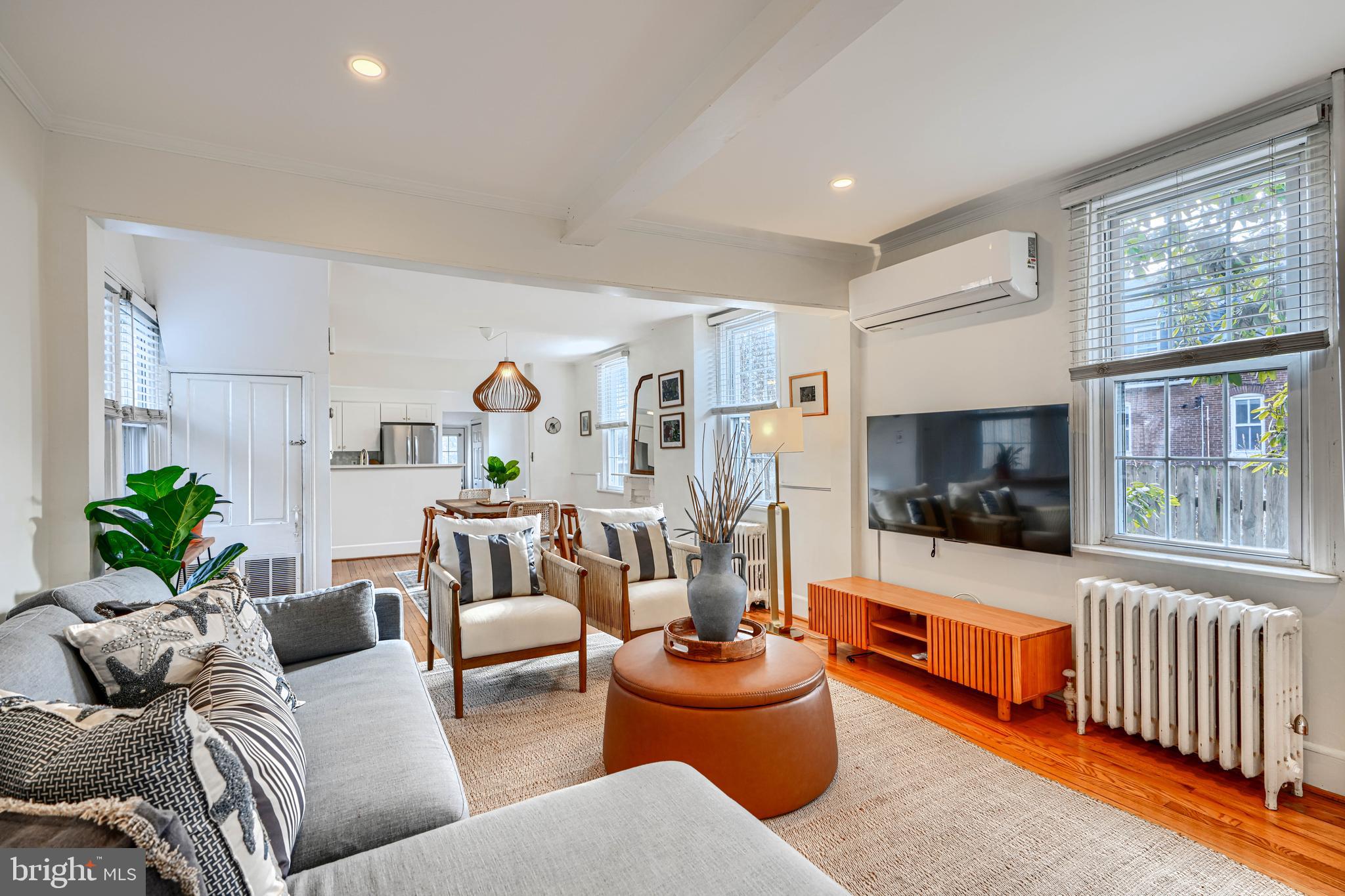 4511 Keswick Road Baltimore, MD 21210 - Photo 21 of 78 Living room looking towards dining area