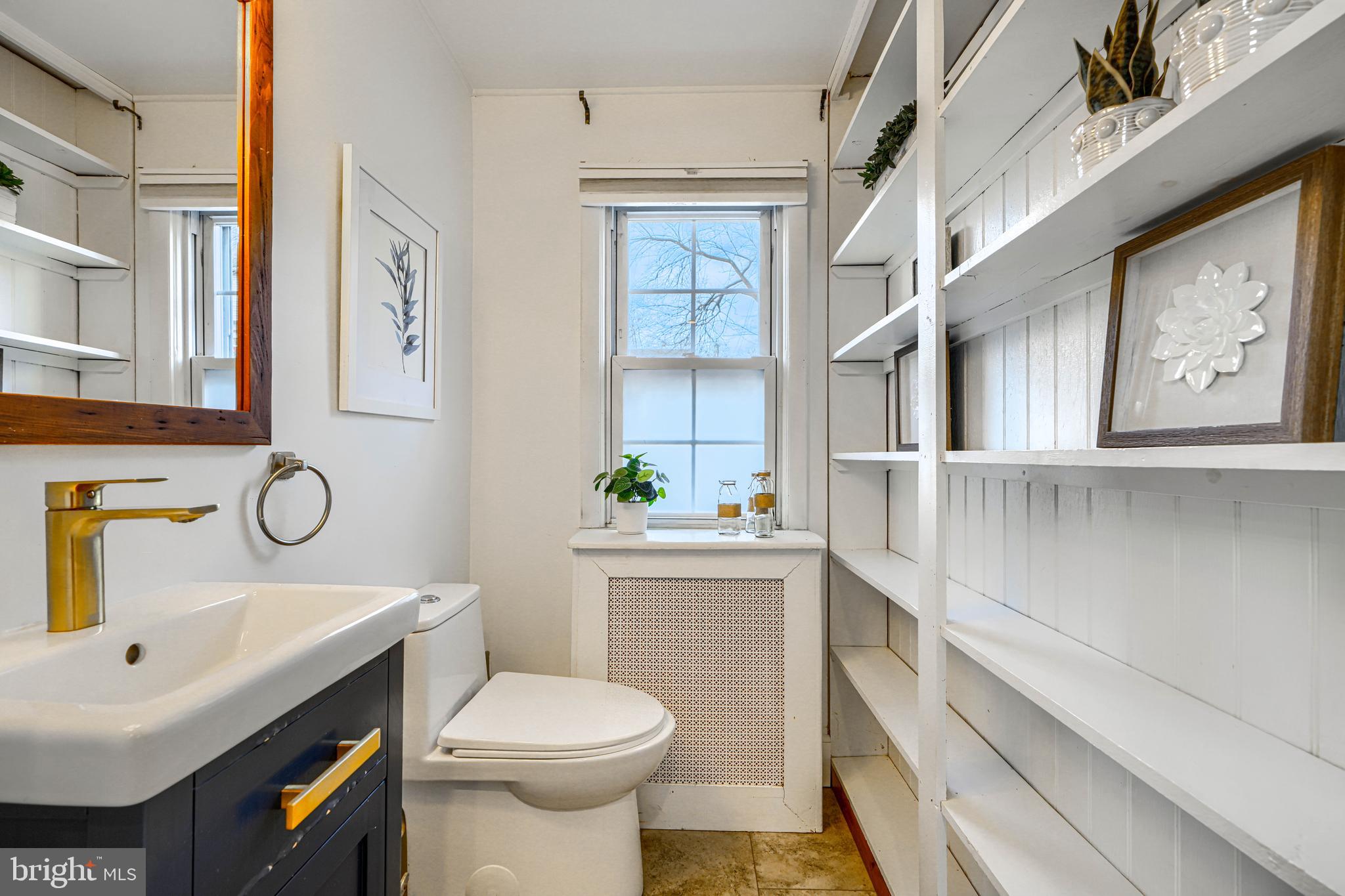 4511 Keswick Road Baltimore, MD 21210 - Photo 37 of 78 Half bath - lots of space for toiletries, etc.