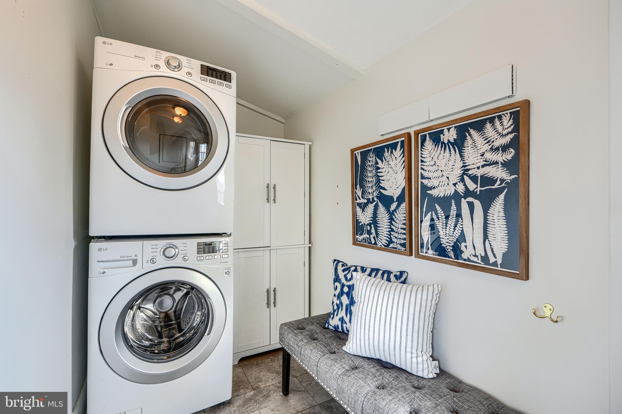 4511 Keswick Road Baltimore, MD 21210 - Photo 39 of 78 Laundry room on main level w/door to back patio