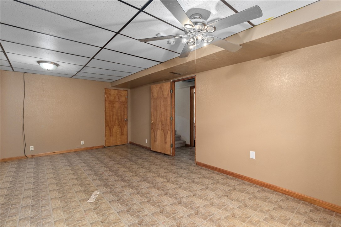 9118 Faye Road Kinmundy, IL 62854 - Photo 36 of 48 Bedroom 5