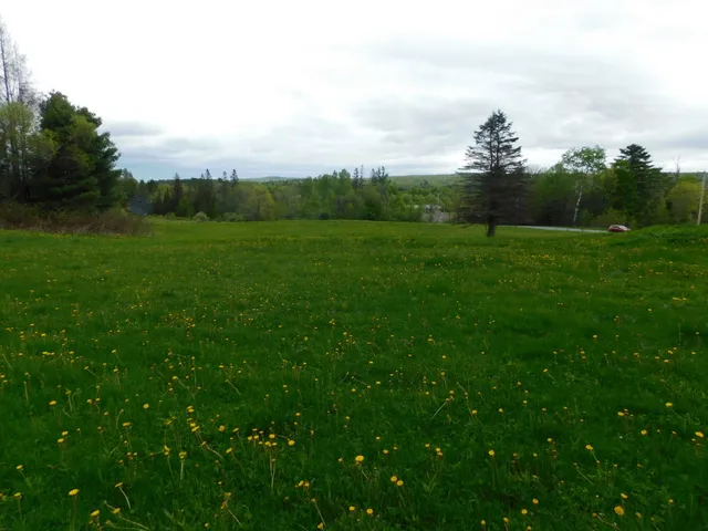 $285,000 | 81 South Main Street, Athens, ME 04912