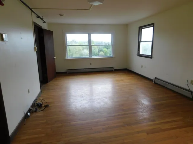 $285,000 | 81 South Main Street, Athens, ME 04912