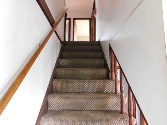 $285,000 | 81 South Main Street, Athens, ME 04912