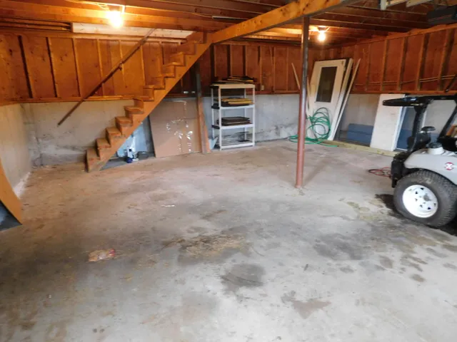 $285,000 | 81 South Main Street, Athens, ME 04912