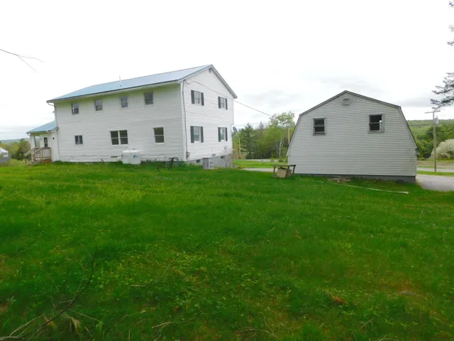$285,000 | 81 South Main Street, Athens, ME 04912