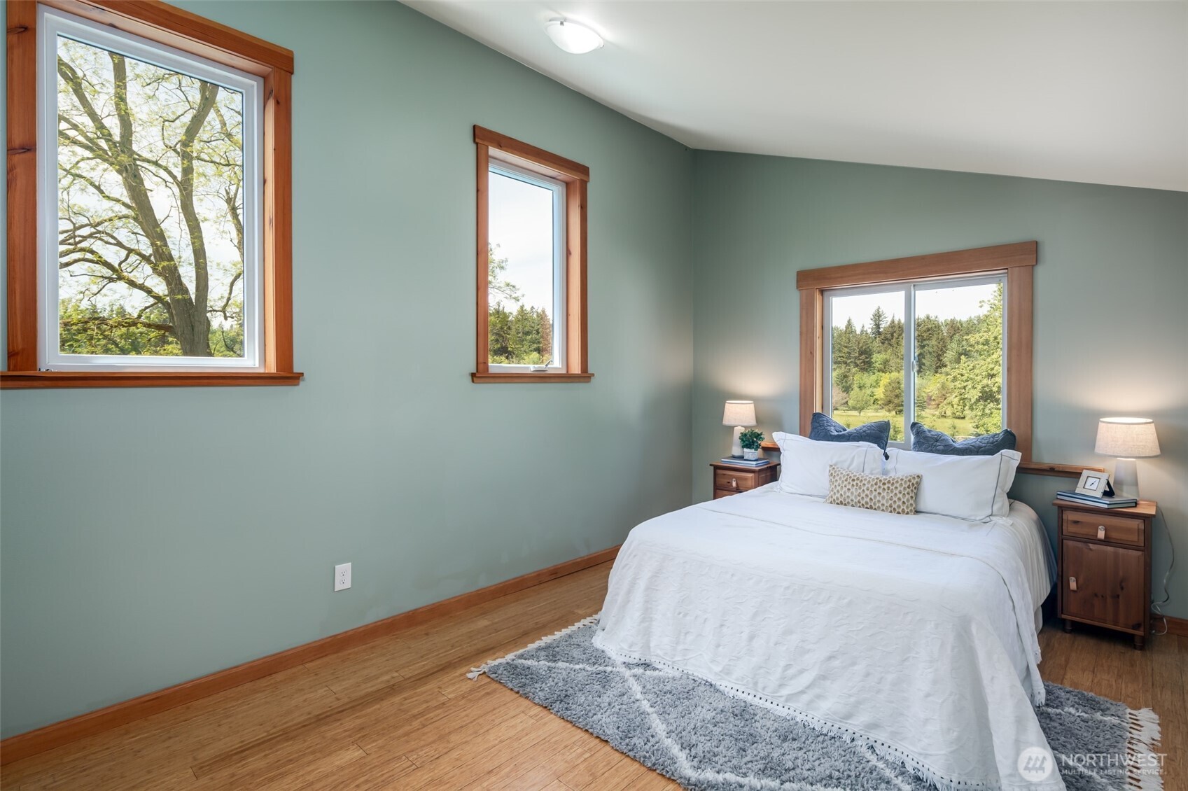 5862 Noon Road Bellingham, WA 98226 - Photo 21 of 39 Gallery Image 21