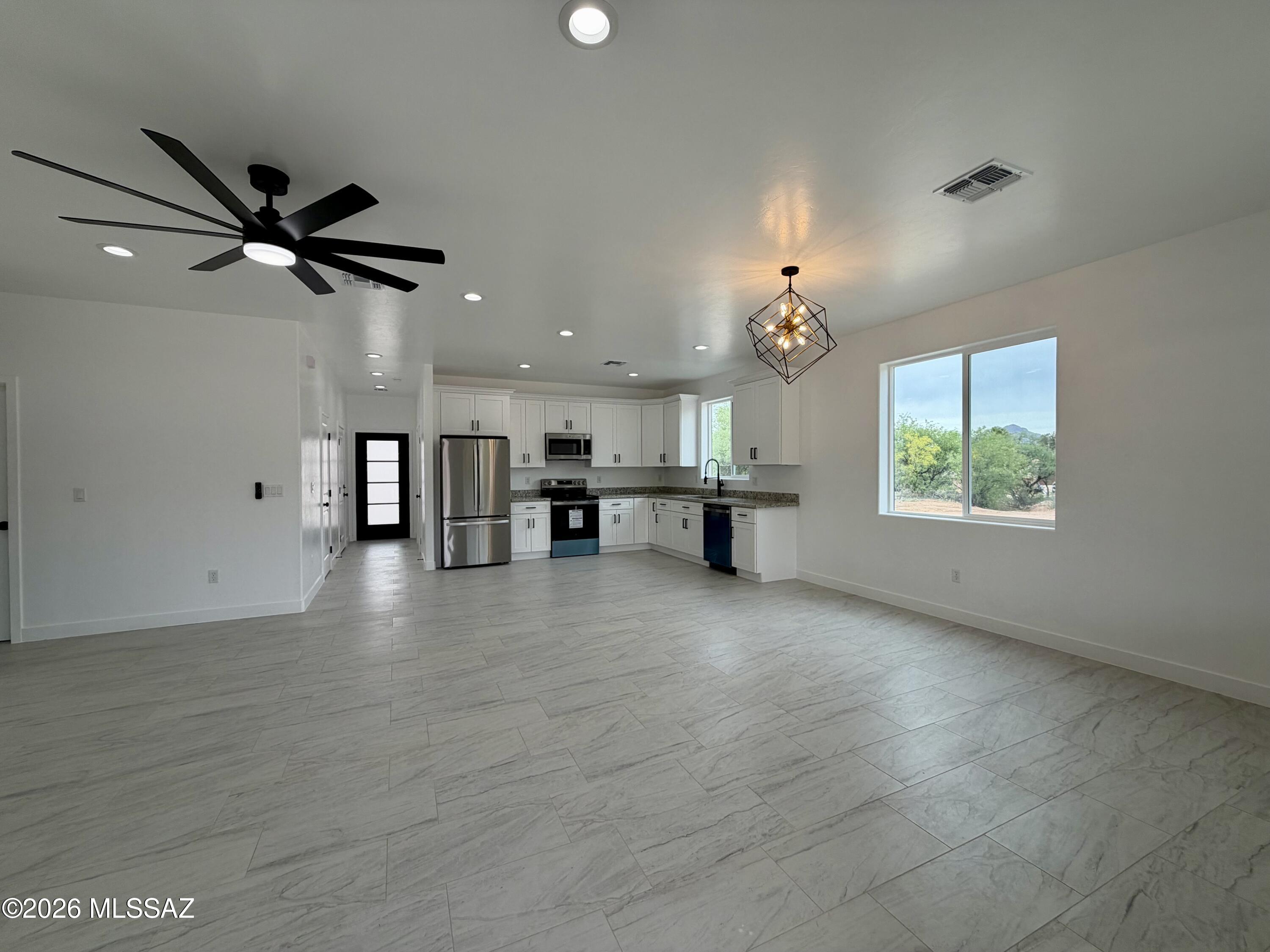 897 Paseo Comanche Rio Rico, AZ 85648 - Photo 8 of 29 897 Paseo Comanche