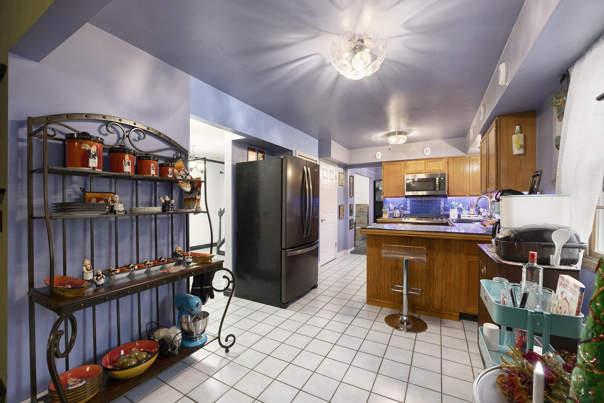 408 Arlington Drive Rochester Hills, MI 48307 - Photo 7 of 26 009_file_991