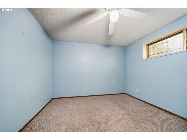 $329,900 | 180 Northeast Kane Drive, Gresham, OR 97030