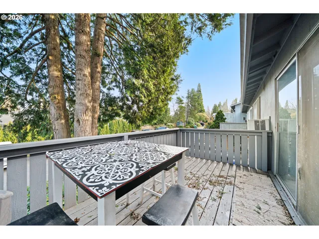 $329,900 | 180 Northeast Kane Drive, Gresham, OR 97030