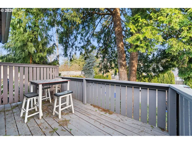 $329,900 | 180 Northeast Kane Drive, Gresham, OR 97030