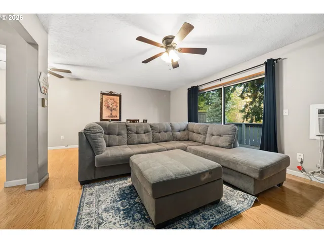 $329,900 | 180 Northeast Kane Drive, Gresham, OR 97030