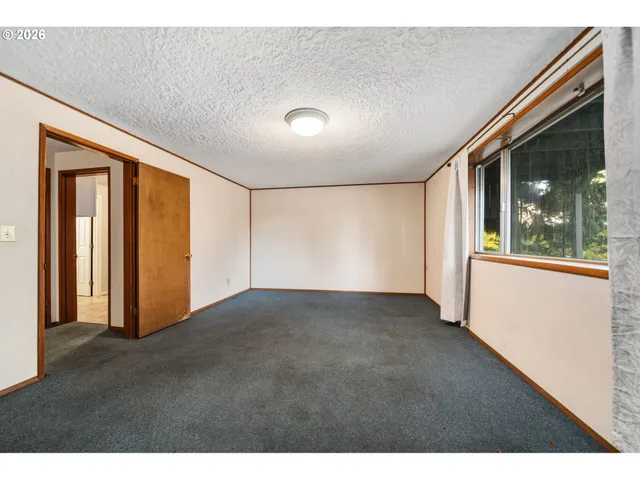 $329,900 | 180 Northeast Kane Drive, Gresham, OR 97030