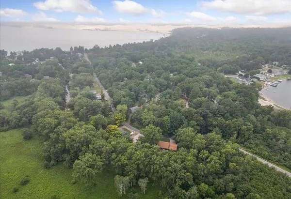 $162,500 | 8511 West Easy Street, Mears, MI 49436