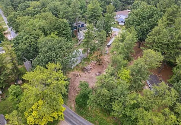 $162,500 | 8511 West Easy Street, Mears, MI 49436