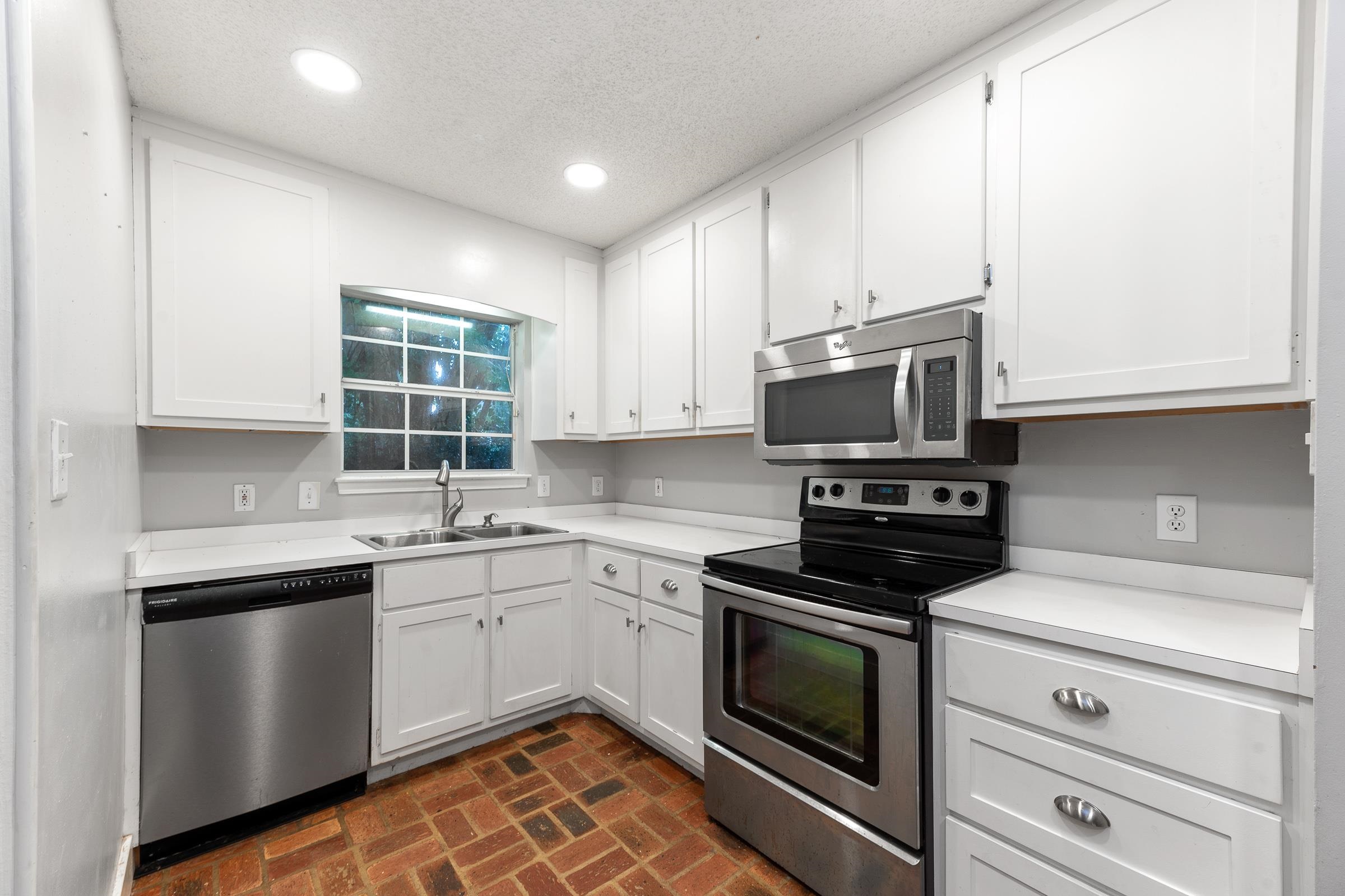 9830 Twin Beech Road Fairhope, AL 36532 - Photo 14 of 35