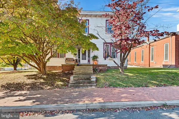 $285,000 | 120 North Main Street, St. Georges, DE 19733