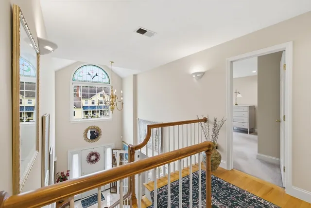 a view of entryway with a front door